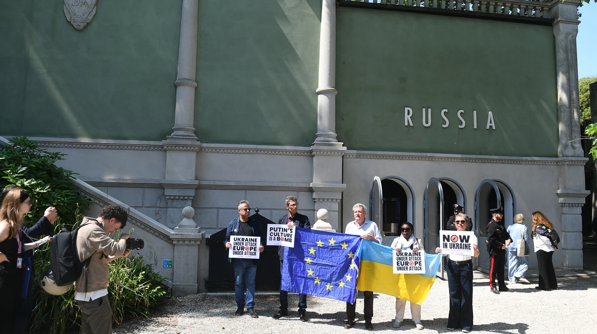 EACEA зупинило грант Венеційській бієнале: ключові факти та цифри