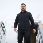 Президент України Володимир Зеленський у Кишиневі під час зустрічі з президенткою Молдови Маєю Санду