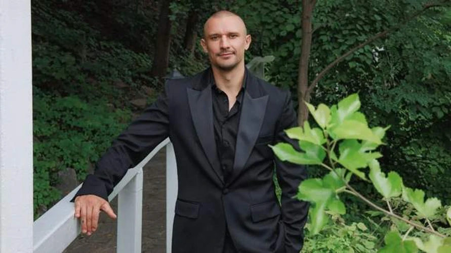 Тарас Цимбалюк публічно зізнався Олені Світлицькій у коханні: «Люблю тебе»
