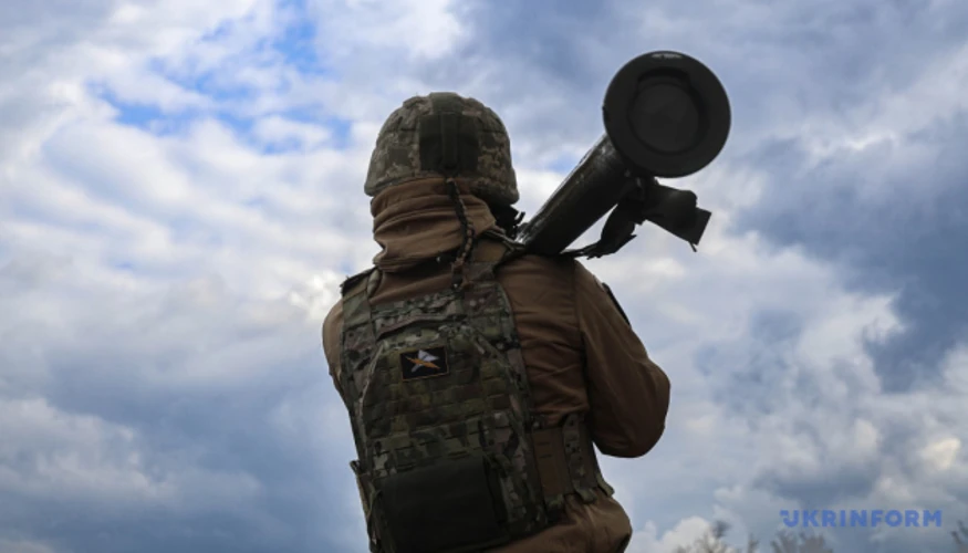 Робота української протиповітряної оборони під час відбиття нічного нальоту дронів типу Shahed